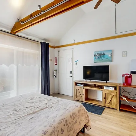 The Chalet At Kings Beach Room photo