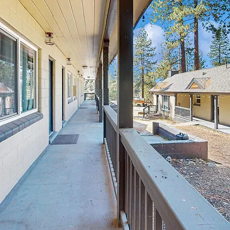 The Chalet At Kings Beach Room photo